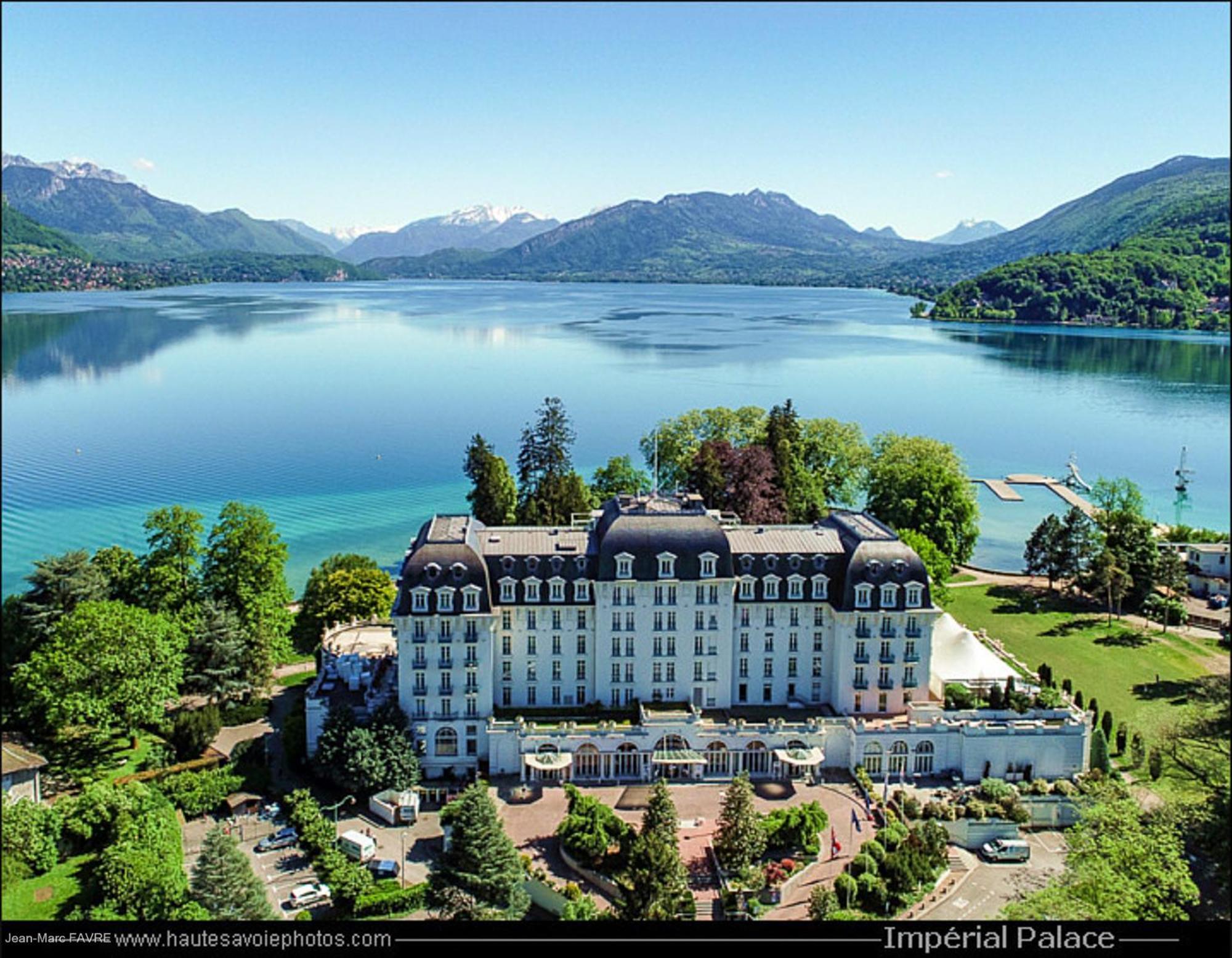 Le Bleu Du Lac 3 Etoiles - Secteur Recherche, Calme & Familiale, A 300M Du Lac & De La Vieille Ville, Garage Prive Annecy Exterior foto